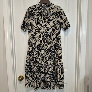 Dangerfield Black and White Midi Dress. Size 8. NWOT